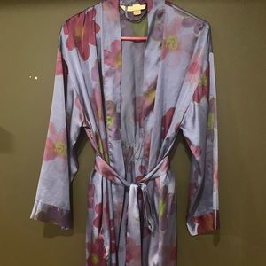Silky Victoria Secrets Robe